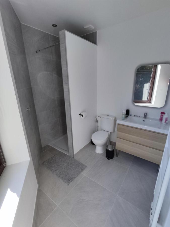 Studio Citadelle - Chambres Avec Salle De Bain Independantes Et Cuisine Partagee Liège Zewnętrze zdjęcie